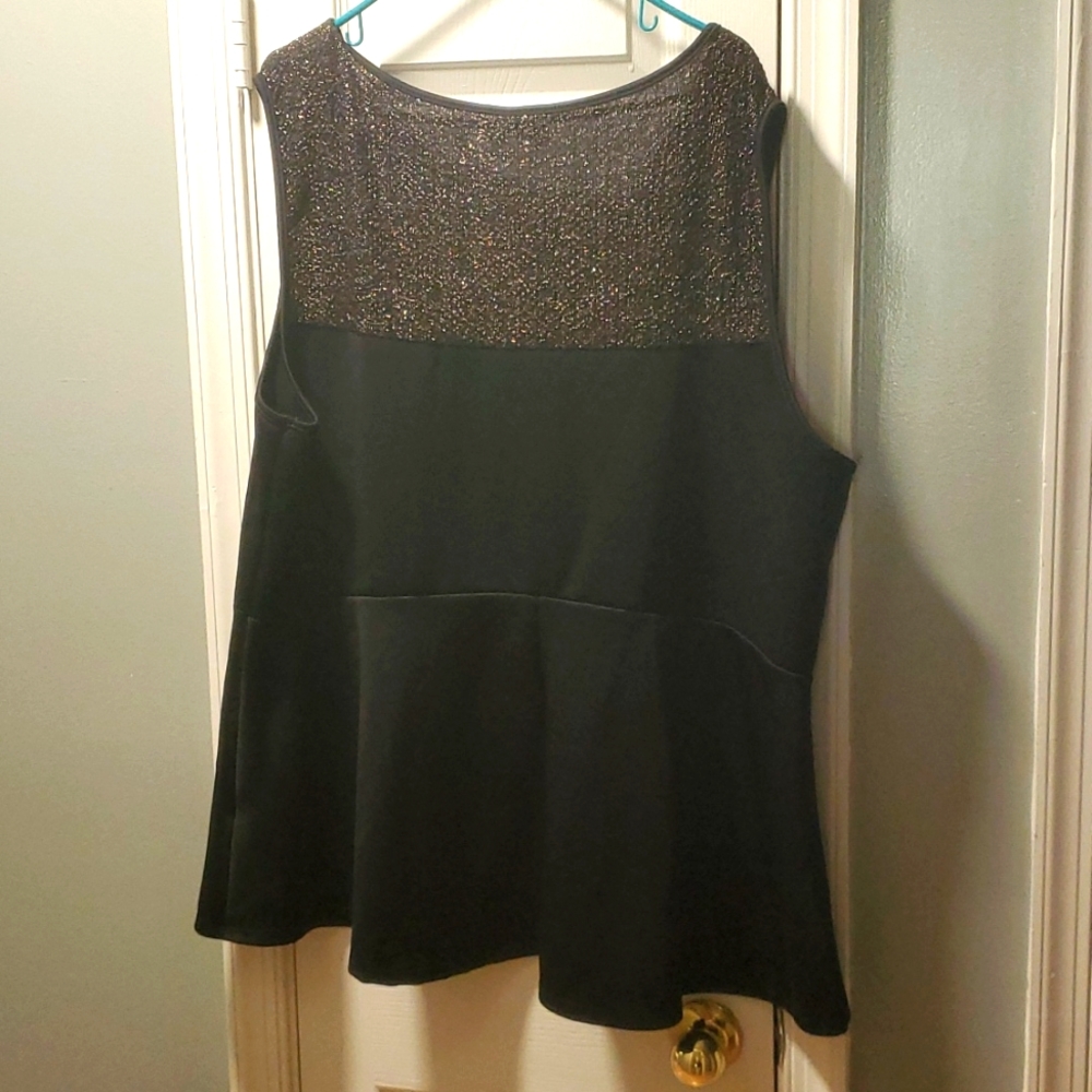 Torrid pepulem tank top in excellent condition size 28